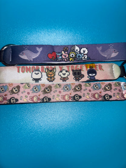 Keychain wristlets