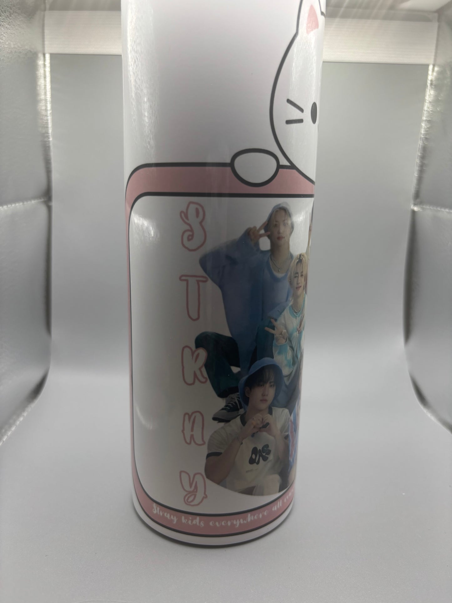 Kpop tumbler (20 oz)